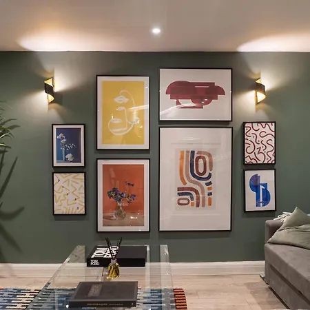 度假居 The Old Coach House- Luxury Detached Quite Stylish Whole House Short Walk From The Conference- Town Centre *